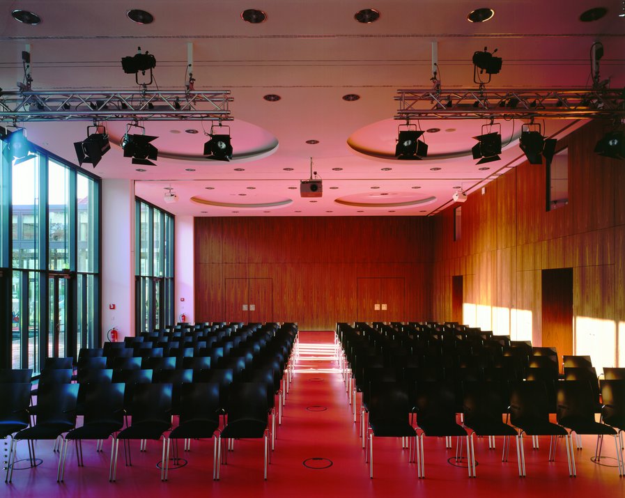 Mediencampus_Schillersaal_01.jpg